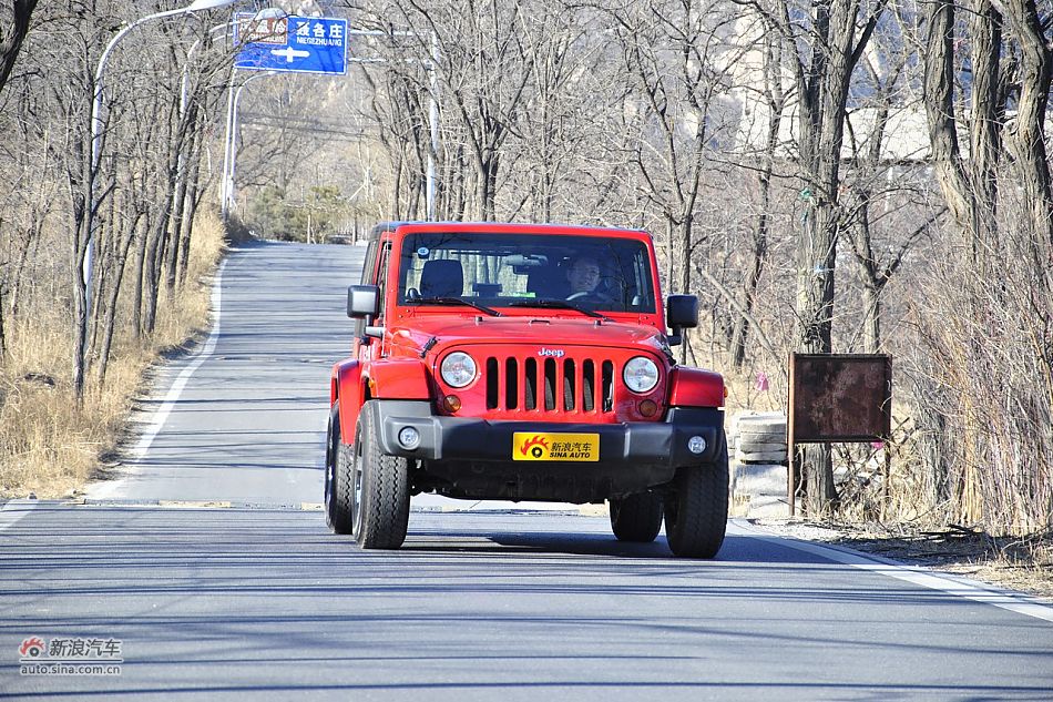 2011款牧马人Sahar两门版