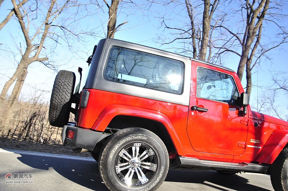 2011款牧马人Sahar两门版