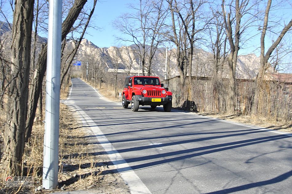 2011款牧马人Sahar两门版