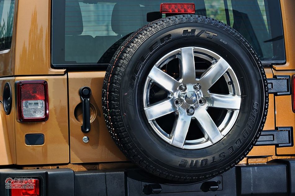 2011款牧马人70周年限量版