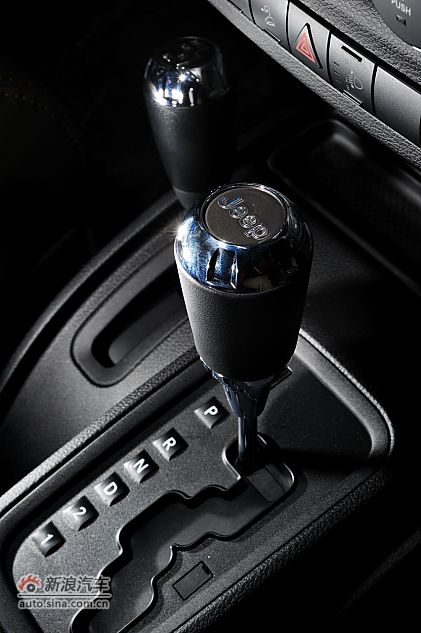 2011款牧马人70周年限量版