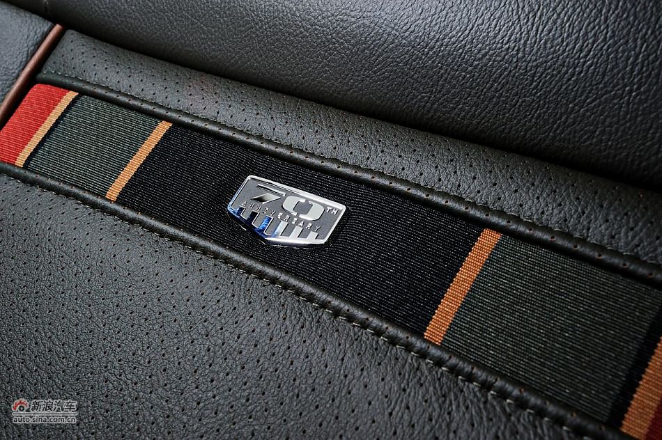 2011款牧马人70周年限量版