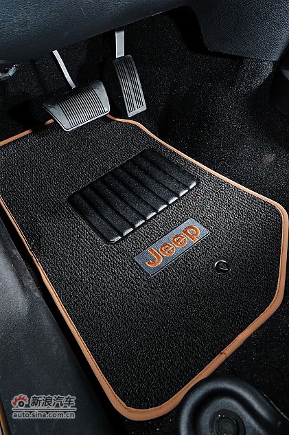 2011款牧马人70周年限量版