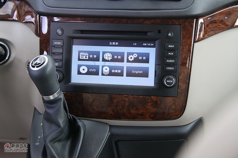2011款奔驰唯雅诺-内饰