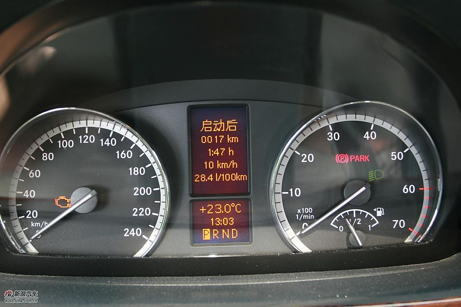 国产奔驰唯雅诺尊贵版