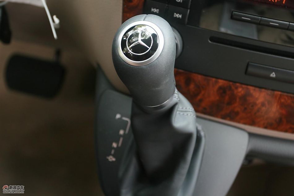 国产奔驰唯雅诺尊贵版