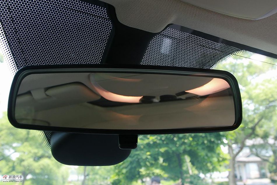 国产奔驰唯雅诺尊贵版