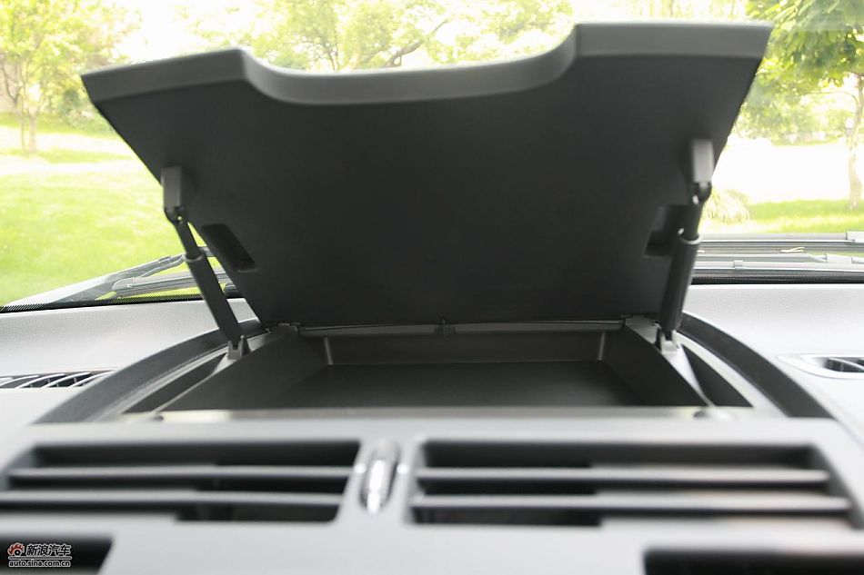 国产奔驰唯雅诺尊贵版