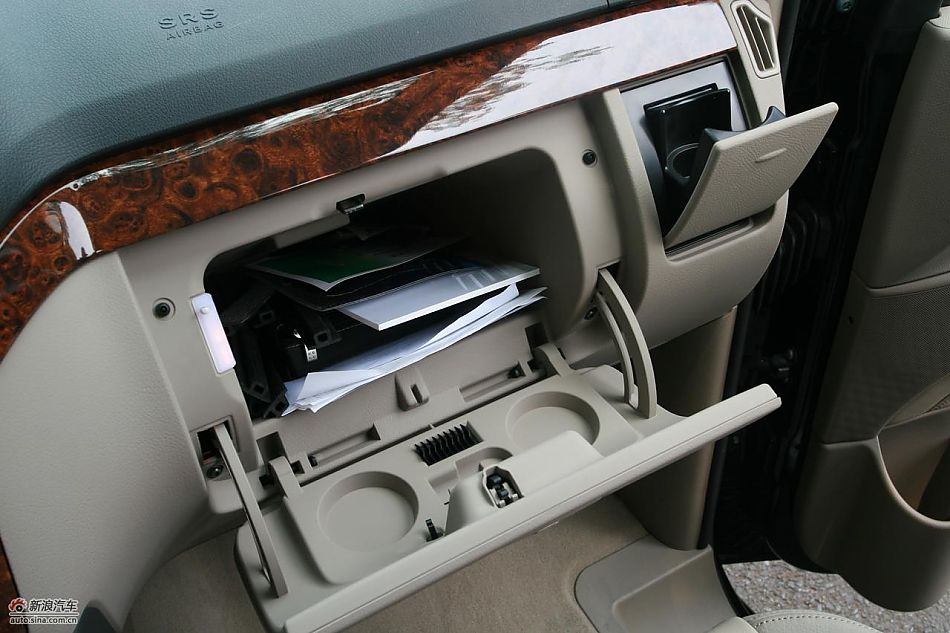 国产奔驰唯雅诺尊贵版