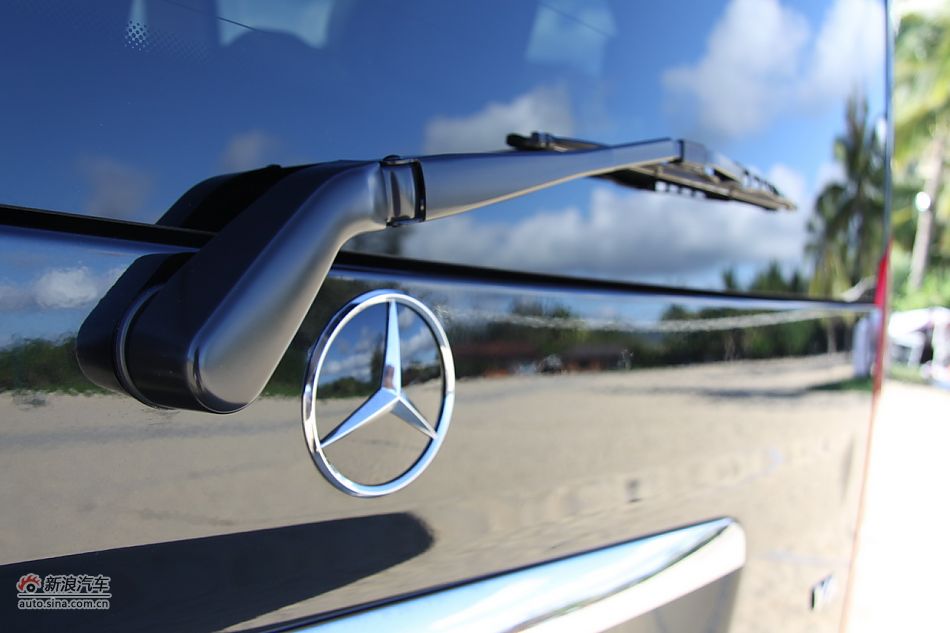 2011款奔驰唯雅诺