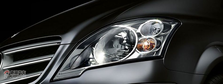 2011款唯雅诺官方图