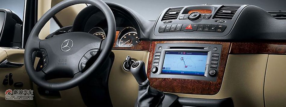 2011款唯雅诺官方图