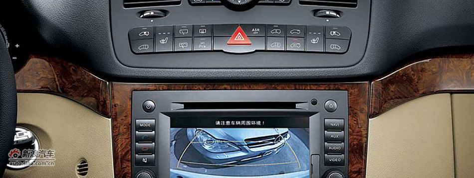 2011款唯雅诺官方图