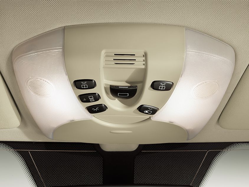 国产奔驰唯雅诺