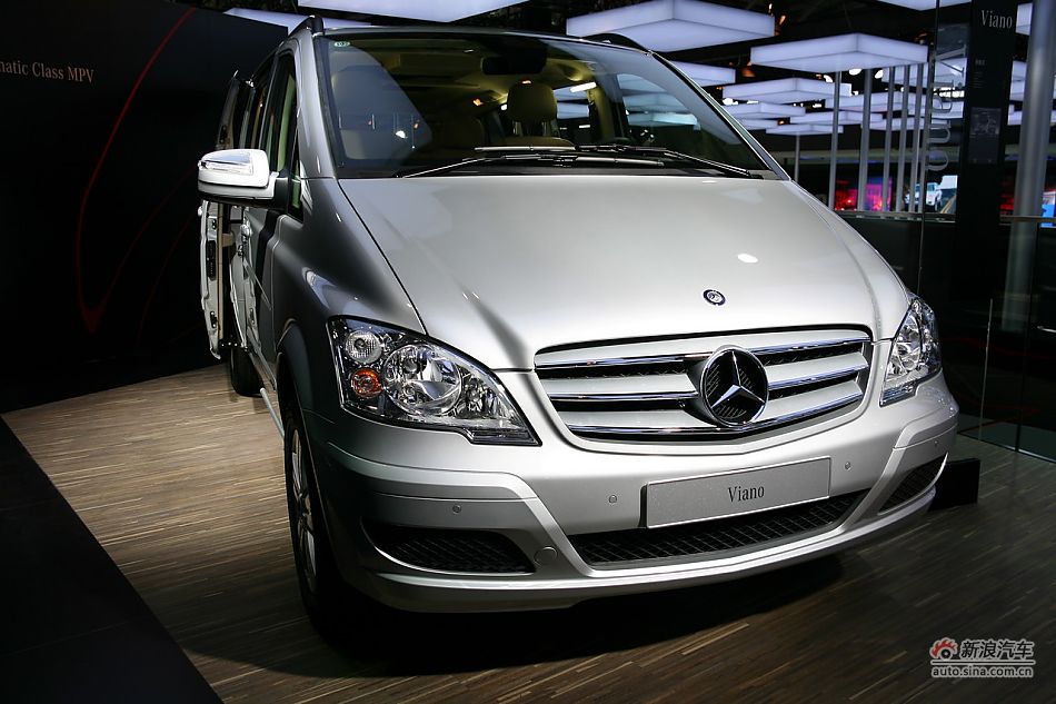 福建戴姆勒新唯雅诺