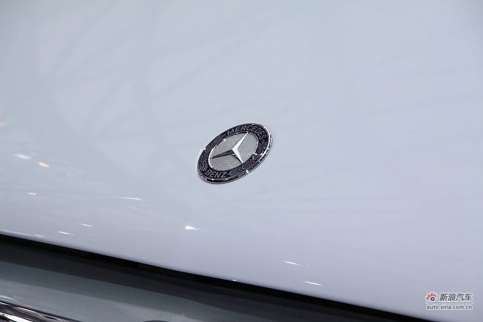 福建戴姆勒新唯雅诺导航版