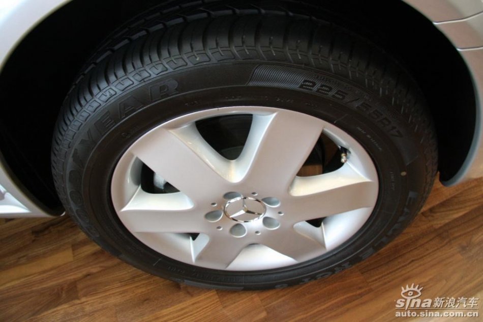 奔驰Viano旅行车