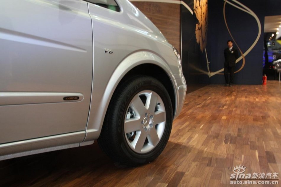 奔驰Viano旅行车