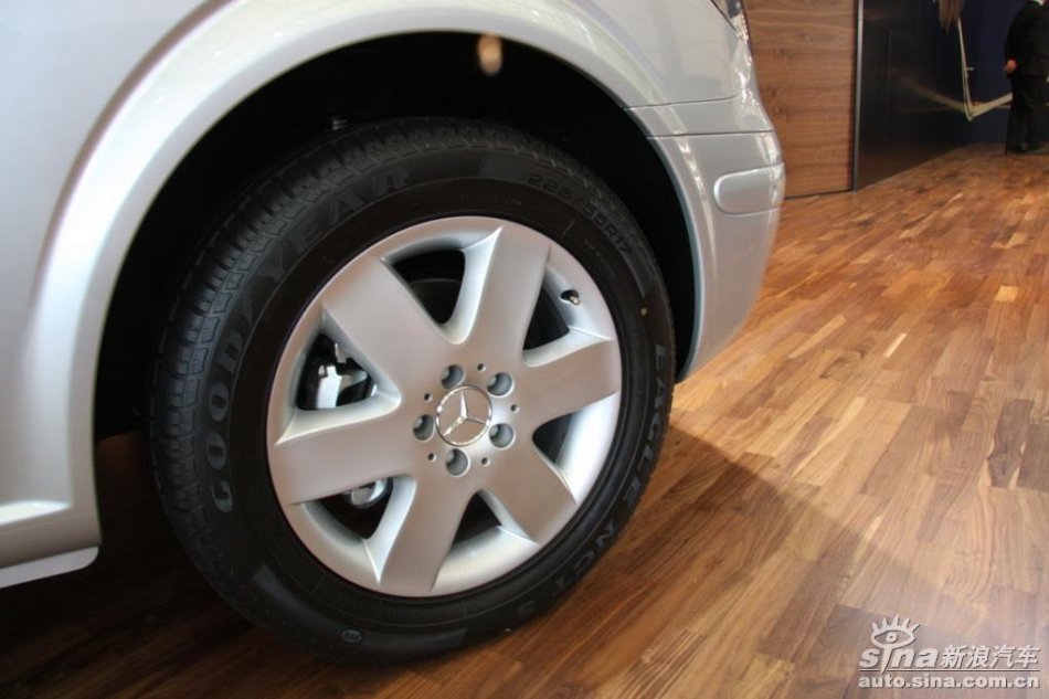 奔驰Viano旅行车