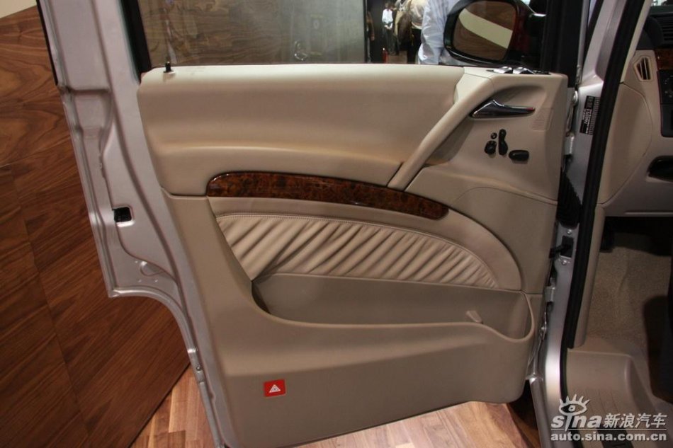 奔驰Viano旅行车