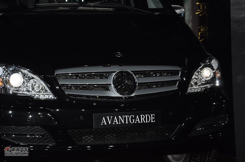 唯雅诺125周年纪念版上市