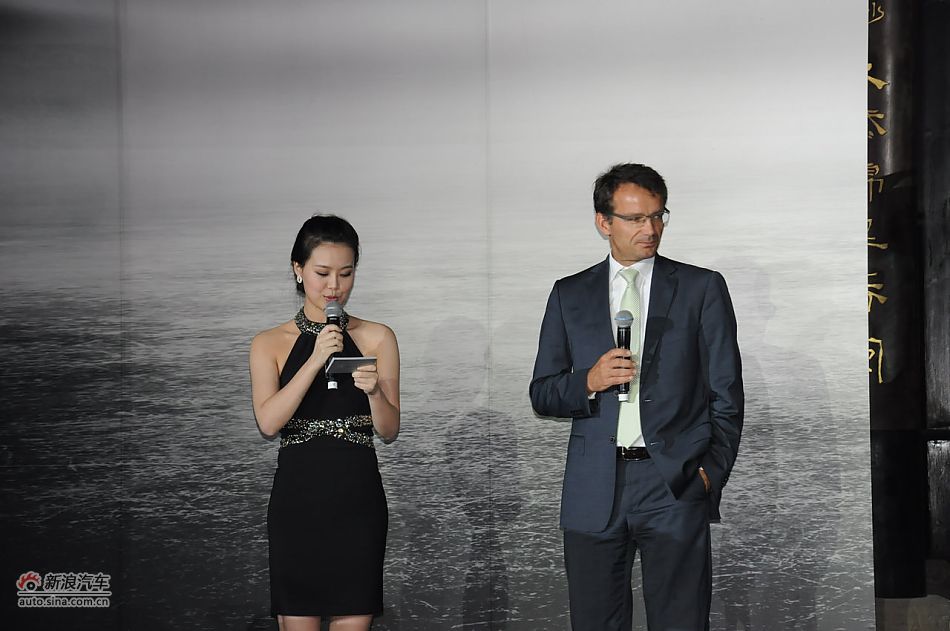 唯雅诺125周年纪念版上市