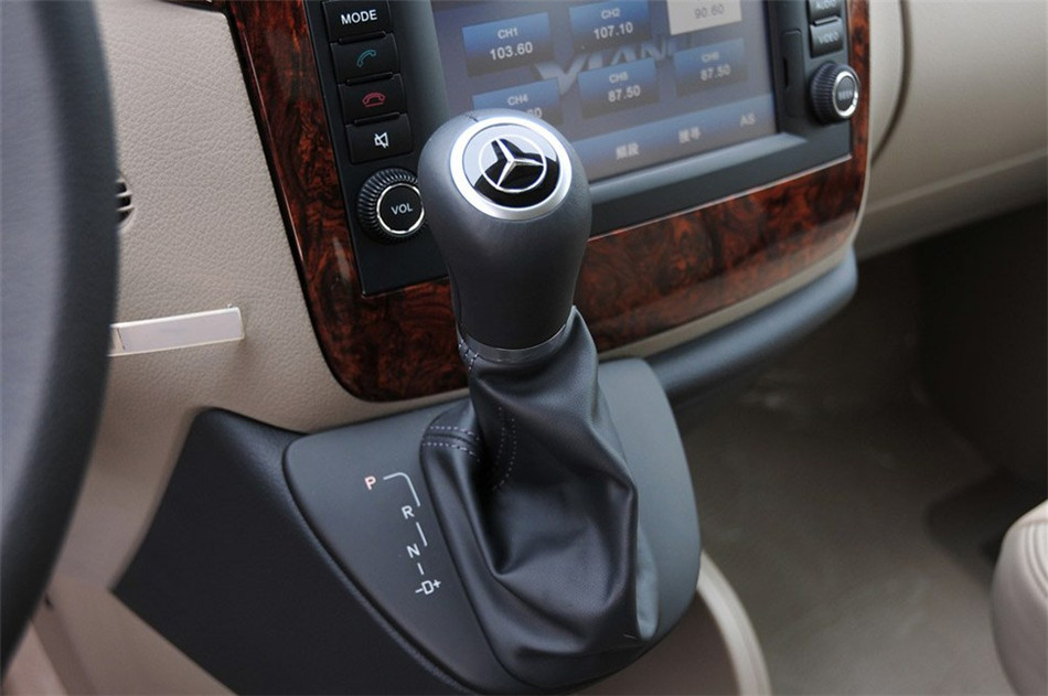 2012款唯雅诺3.5L皓驰版