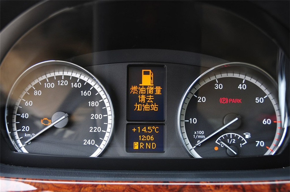 2012款唯雅诺3.5L皓驰版