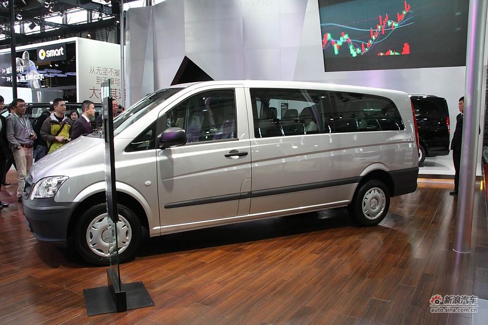 奔驰威霆商用版