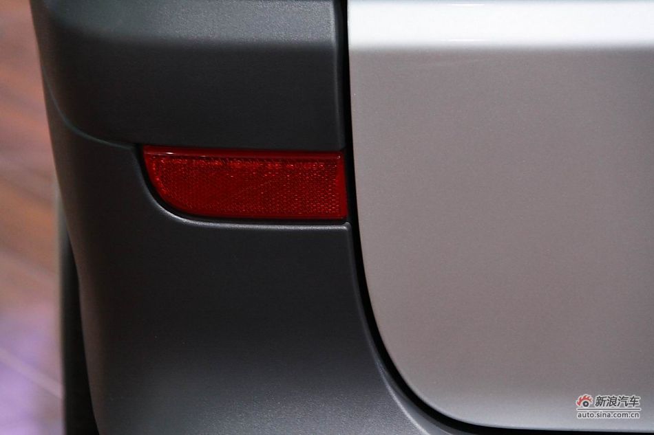 奔驰威霆商用版