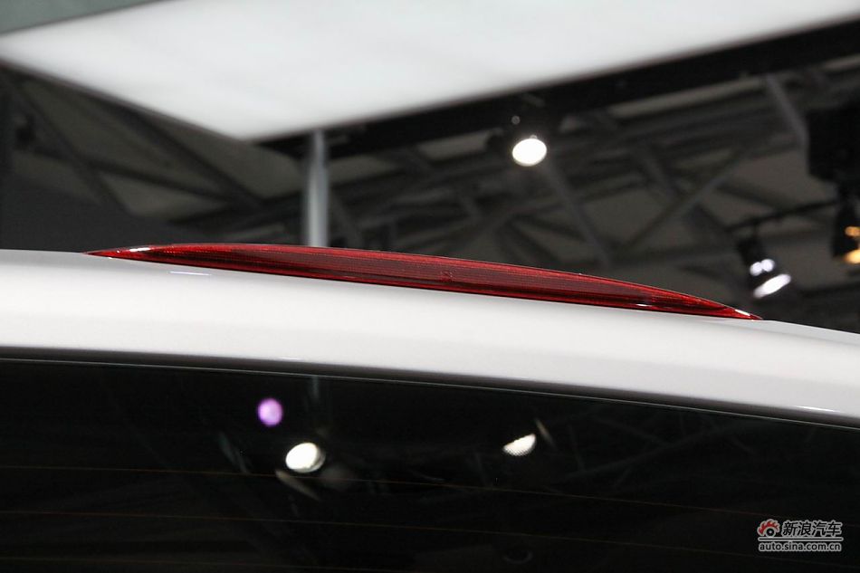 奔驰威霆商用版