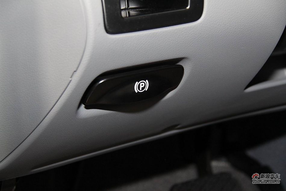 奔驰威霆商用版