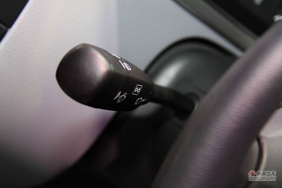 奔驰威霆商用版