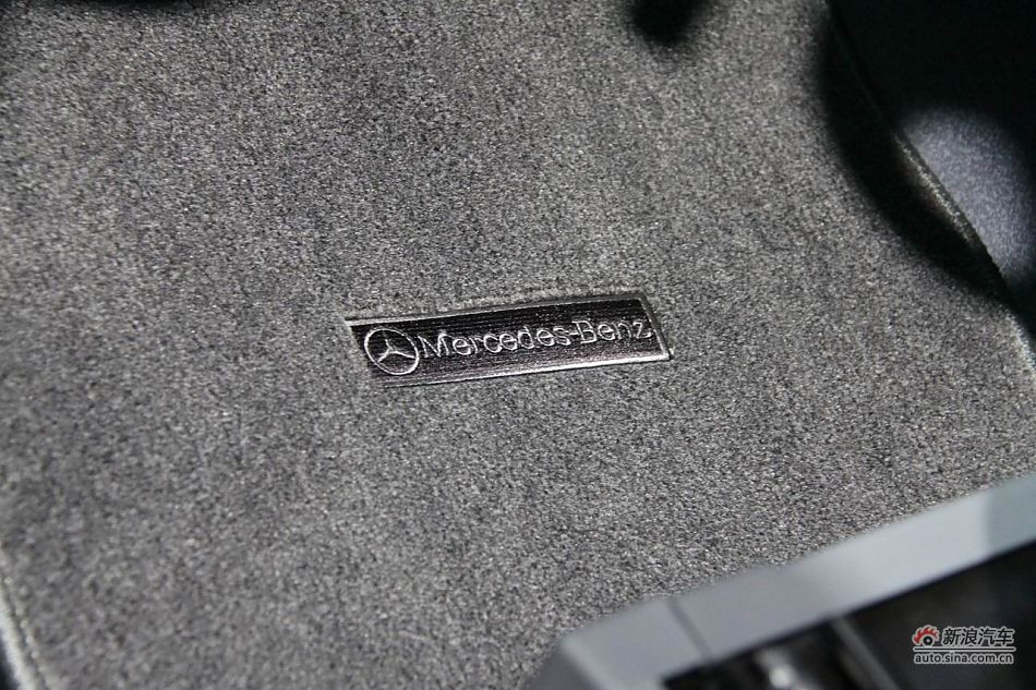 奔驰威霆商用版