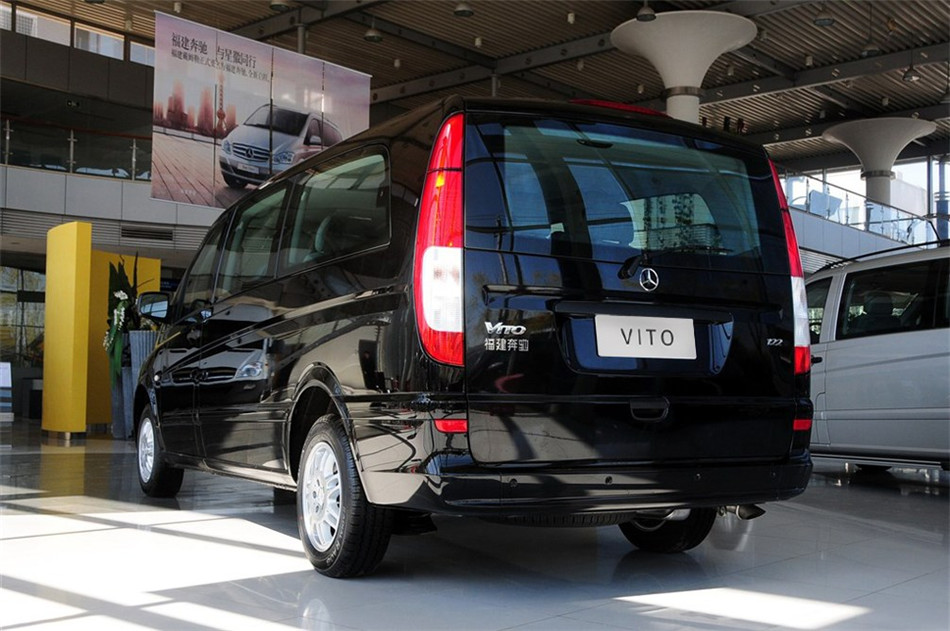 2013款威霆3.0L自动商务版