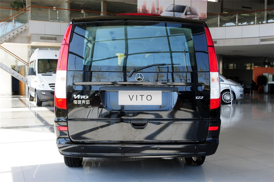 2013款威霆3.0L自动商务版