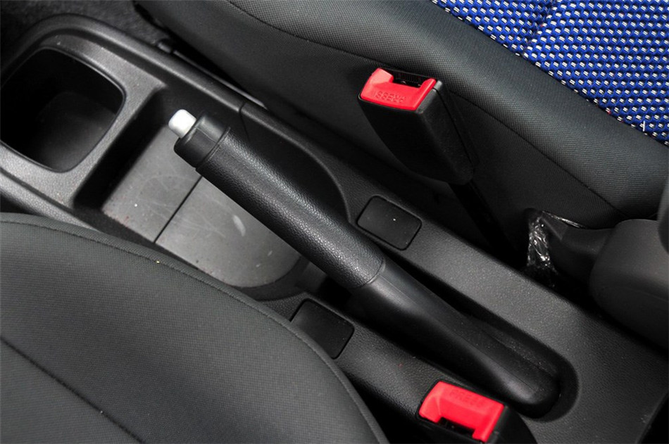 2012款派喜1.4L手动豪华型