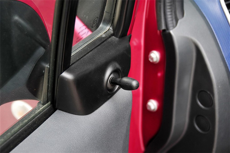 2012款派喜1.4L手动豪华型