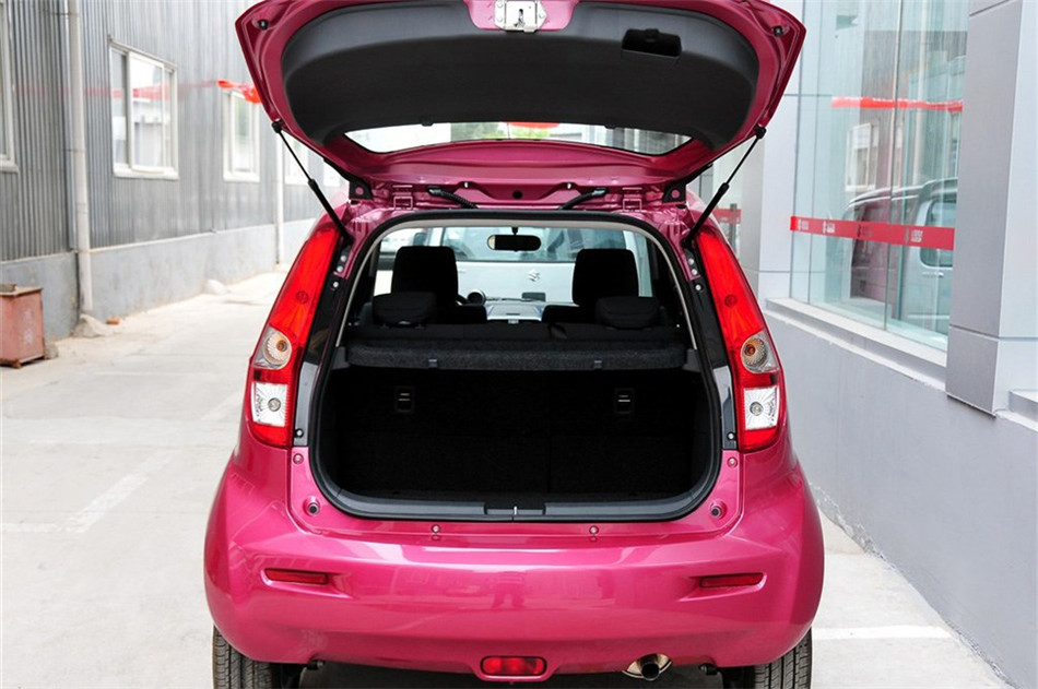 2012款派喜1.4L手动豪华型