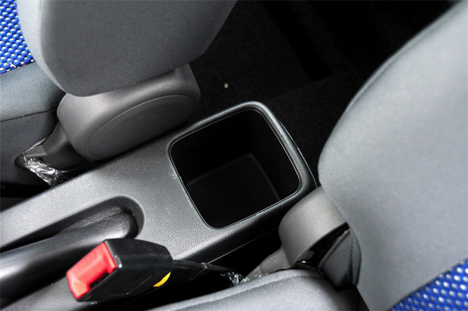 2012款派喜1.4L手动豪华型