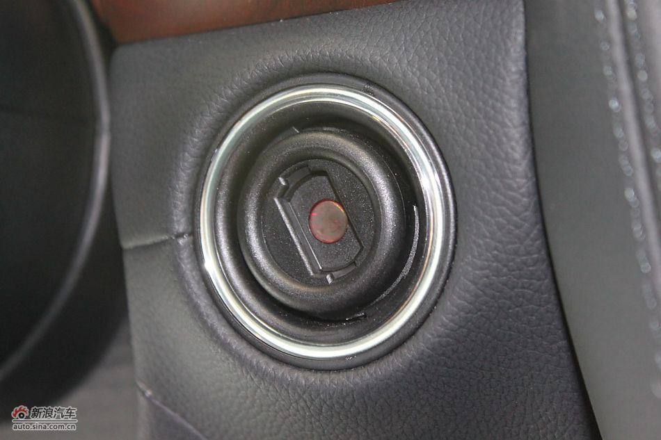 2010款CLC63AMG内饰