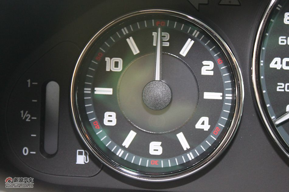 2010款CLC63AMG内饰