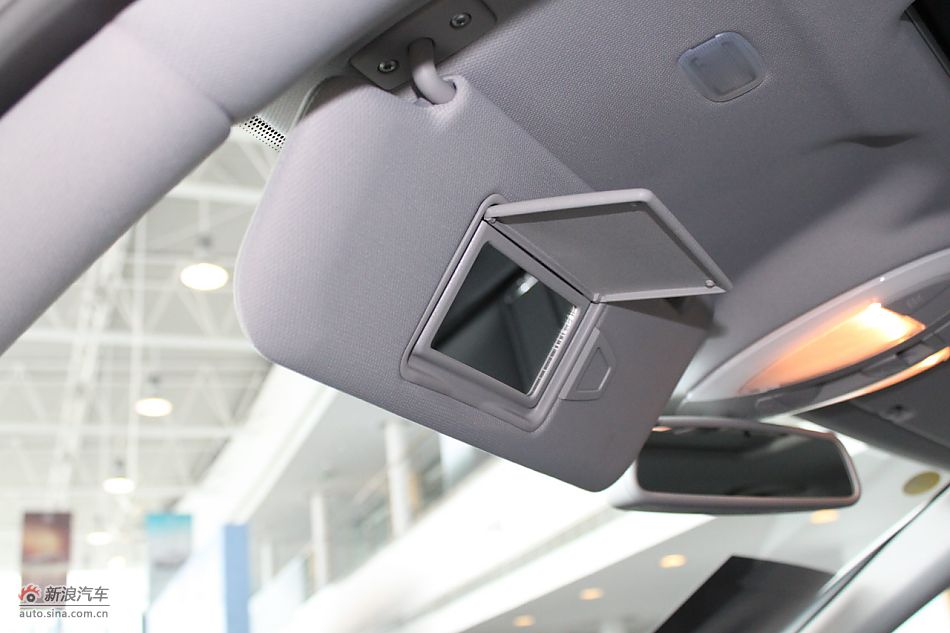 2010款CLC63AMG内饰