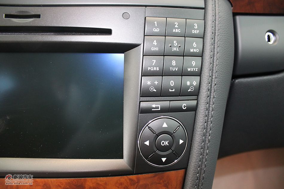 2010款CLC63AMG内饰