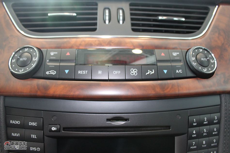 2010款CLC63AMG内饰