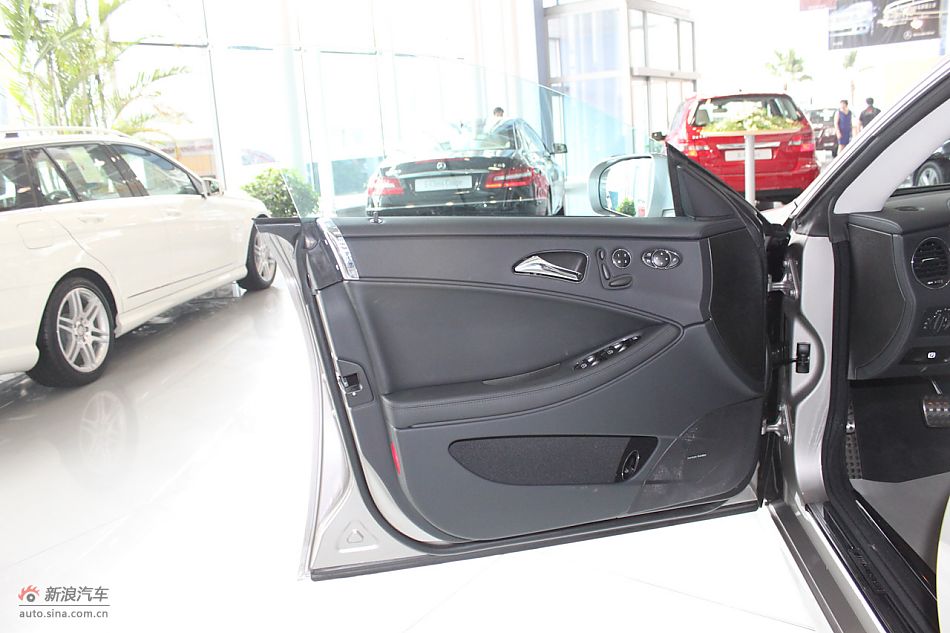 2010款CLC63AMG内饰