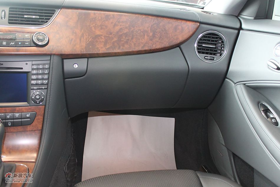 2010款CLC63AMG内饰