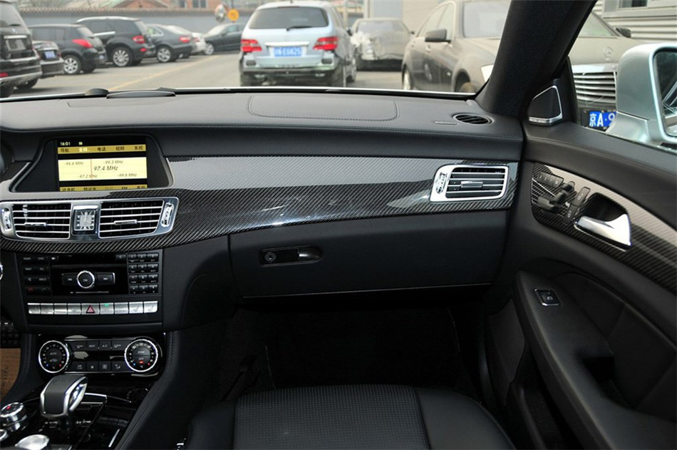 新奔驰CLS63 AMG 2012款 5.5L AT 内饰