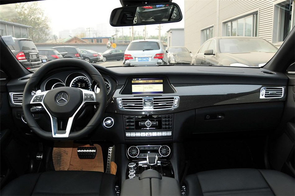 新奔驰CLS63 AMG 2012款 5.5L AT 内饰