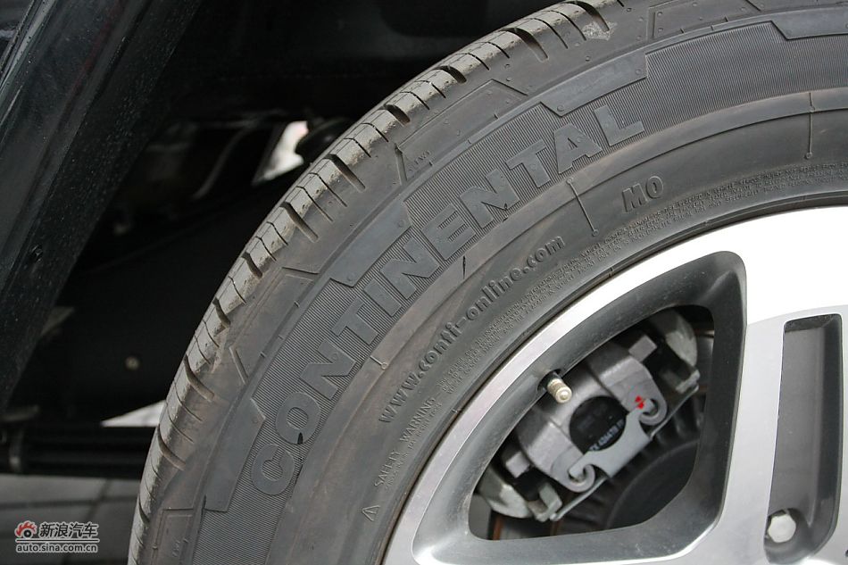 2010款G55 AMG发动机及底盘